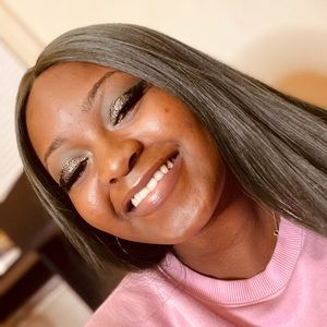 Meet your Posher, Alia